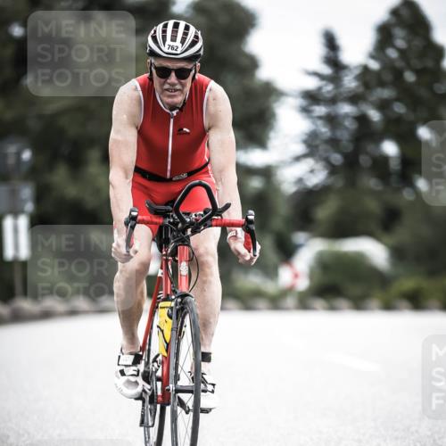 21.06.2026 - 29. Vierlanden-Triathlon H.Heesch http://msf.ph/oto/9874636 21.06.2026 12:17:24 Radfahren 41, 762, 889 meine-sportfotos.de