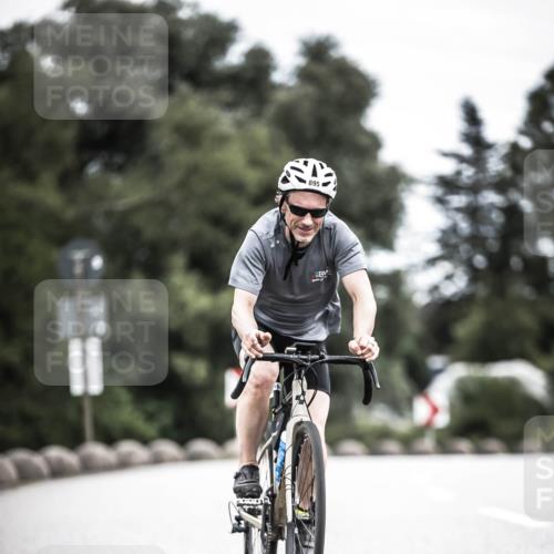 21.06.2026 - 29. Vierlanden-Triathlon H.Heesch http://msf.ph/oto/9874643 21.06.2026 12:17:41 Radfahren 641, 751, 877, 895 meine-sportfotos.de