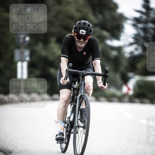 21.06.2026 - 29. Vierlanden-Triathlon H.Heesch http://msf.ph/oto/9874778 21.06.2026 12:18:13 Radfahren 276, 821, 838, 860 meine-sportfotos.de