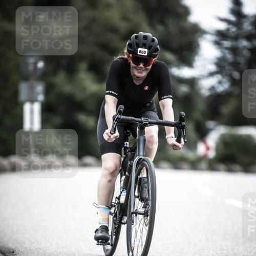 21.06.2026 - 29. Vierlanden-Triathlon H.Heesch http://msf.ph/oto/9874782 21.06.2026 12:18:13 Radfahren 276, 821, 838, 860 meine-sportfotos.de