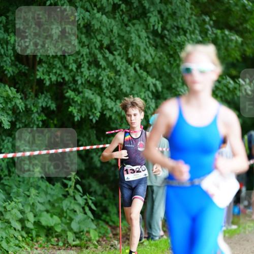 21.06.2026 - 29. Vierlanden-Triathlon LAZAROV Photography http://msf.ph/oto/9874831 21.06.2026 15:09:05 Laufen 1320, 114 meine-sportfotos.de