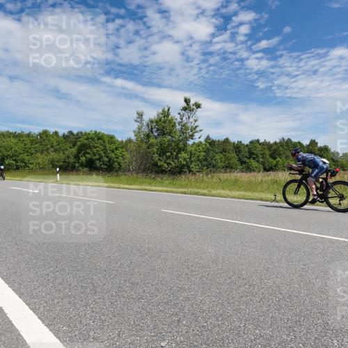 21.06.2026 - Viking Triathlon Michael Burmester http://msf.ph/oto/9874878 21.06.2026 12:55:42 Radfahren 247, 485, 567 meine-sportfotos.de