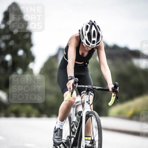 21.06.2026 - 29. Vierlanden-Triathlon H.Heesch http://msf.ph/oto/9874951 21.06.2026 12:18:26 Radfahren 813, 865 meine-sportfotos.de