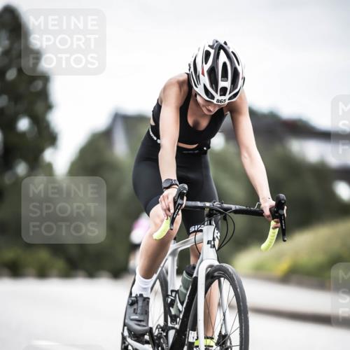 21.06.2026 - 29. Vierlanden-Triathlon H.Heesch http://msf.ph/oto/9874955 21.06.2026 12:18:26 Radfahren 813, 865 meine-sportfotos.de