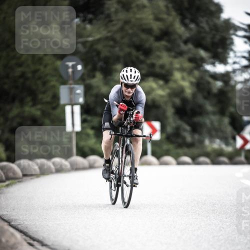 21.06.2026 - 29. Vierlanden-Triathlon H.Heesch http://msf.ph/oto/9874985 21.06.2026 12:19:31 Radfahren 649, 793 meine-sportfotos.de