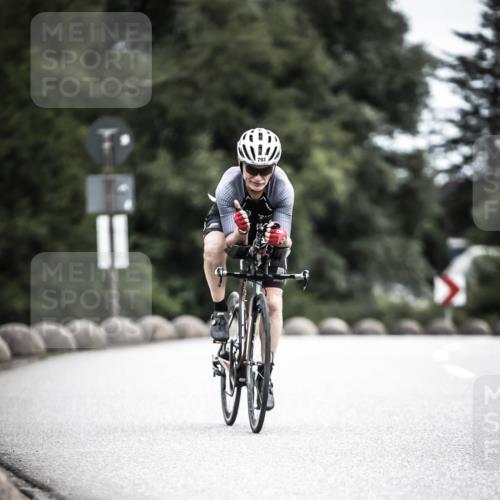 21.06.2026 - 29. Vierlanden-Triathlon H.Heesch http://msf.ph/oto/9875002 21.06.2026 12:19:31 Radfahren 649, 793 meine-sportfotos.de