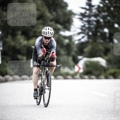 21.06.2026 - 29. Vierlanden-Triathlon H.Heesch http://msf.ph/oto/9875021 21.06.2026 12:19:31 Radfahren 649, 793 meine-sportfotos.de