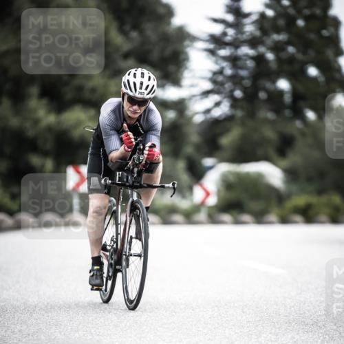 21.06.2026 - 29. Vierlanden-Triathlon H.Heesch http://msf.ph/oto/9875026 21.06.2026 12:19:32 Radfahren 649, 793 meine-sportfotos.de