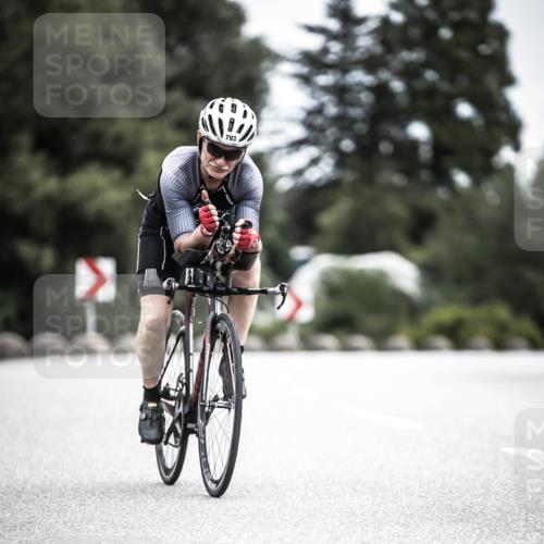 21.06.2026 - 29. Vierlanden-Triathlon H.Heesch http://msf.ph/oto/9875032 21.06.2026 12:19:32 Radfahren 649, 793 meine-sportfotos.de