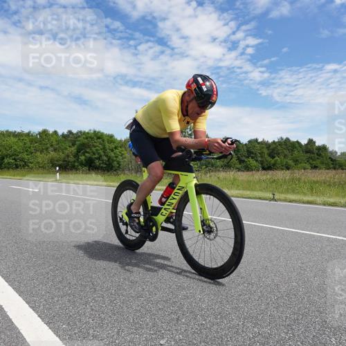 21.06.2026 - Viking Triathlon Michael Burmester http://msf.ph/oto/9875075 21.06.2026 12:58:48 Radfahren 60, 298, 450, 557 meine-sportfotos.de