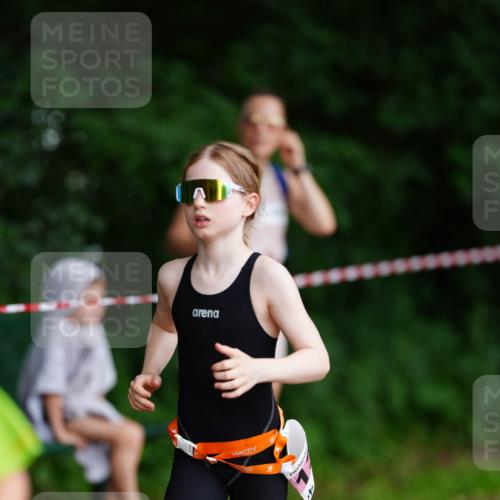 21.06.2026 - 29. Vierlanden-Triathlon LAZAROV Photography http://msf.ph/oto/9875091 21.06.2026 15:11:04 Laufen  meine-sportfotos.de