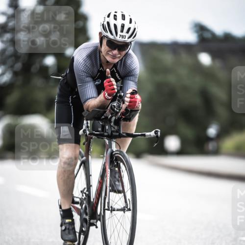 21.06.2026 - 29. Vierlanden-Triathlon H.Heesch http://msf.ph/oto/9875092 21.06.2026 12:19:32 Radfahren 649, 793 meine-sportfotos.de