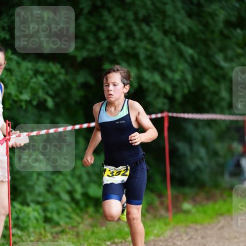 21.06.2026 - 29. Vierlanden-Triathlon LAZAROV Photography http://msf.ph/oto/9875120 21.06.2026 15:11:27 Laufen 1352 meine-sportfotos.de