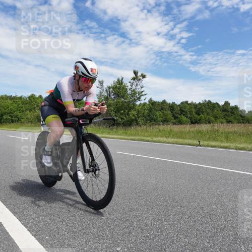 21.06.2026 - Viking Triathlon Michael Burmester http://msf.ph/oto/9875138 21.06.2026 12:59:49 Radfahren 337 meine-sportfotos.de