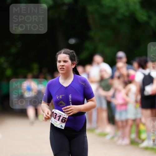 21.06.2026 - 29. Vierlanden-Triathlon LAZAROV Photography http://msf.ph/oto/9875156 21.06.2026 15:11:38 Laufen 2026, 1316, 4 meine-sportfotos.de