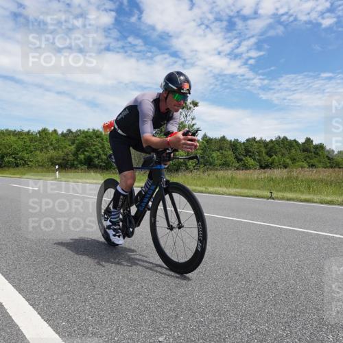 21.06.2026 - Viking Triathlon Michael Burmester http://msf.ph/oto/9875207 21.06.2026 13:00:59 Radfahren 138, 377, 416, 511, 515, 521, 529, 542, 664 meine-sportfotos.de