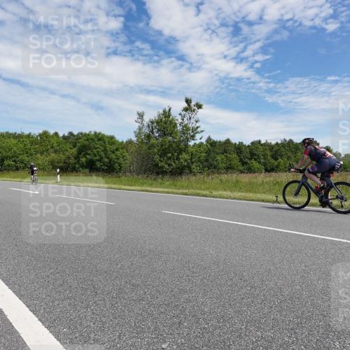 21.06.2026 - Viking Triathlon Michael Burmester http://msf.ph/oto/9875234 21.06.2026 13:01:29 Radfahren 283, 307 meine-sportfotos.de