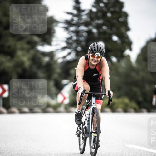 21.06.2026 - 29. Vierlanden-Triathlon H.Heesch http://msf.ph/oto/9875423 21.06.2026 12:22:09 Radfahren 687, 836, 841, 850 meine-sportfotos.de