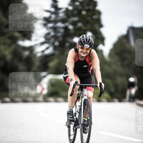 21.06.2026 - 29. Vierlanden-Triathlon H.Heesch http://msf.ph/oto/9875435 21.06.2026 12:22:10 Radfahren 687, 737, 836, 841, 850 meine-sportfotos.de