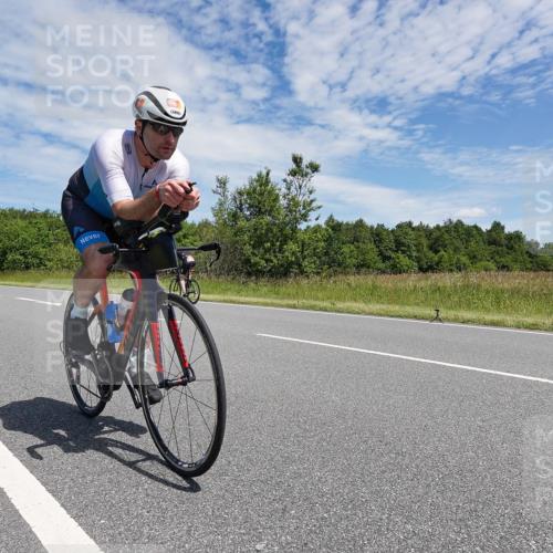 21.06.2026 - Viking Triathlon Michael Burmester http://msf.ph/oto/9875441 21.06.2026 13:06:51 Radfahren 59, 222, 374, 516, 523, 564, 636 meine-sportfotos.de