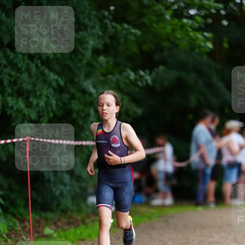 21.06.2026 - 29. Vierlanden-Triathlon LAZAROV Photography http://msf.ph/oto/9875447 21.06.2026 15:13:42 Laufen  meine-sportfotos.de