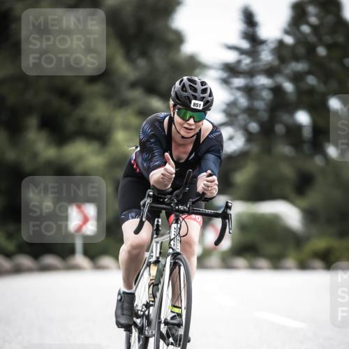 21.06.2026 - 29. Vierlanden-Triathlon H.Heesch http://msf.ph/oto/9875504 21.06.2026 12:23:12 Radfahren 851 meine-sportfotos.de