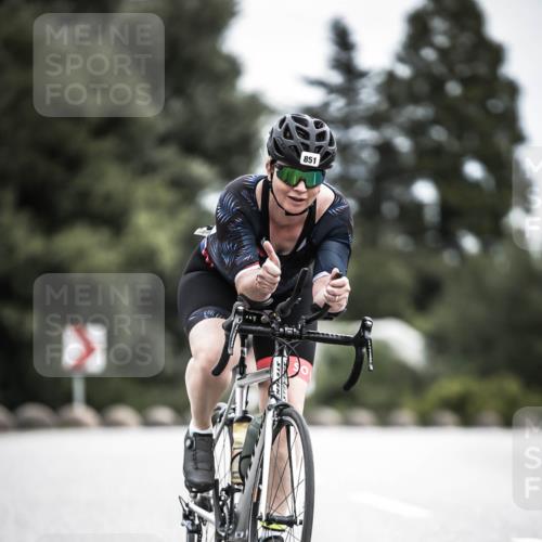 21.06.2026 - 29. Vierlanden-Triathlon H.Heesch http://msf.ph/oto/9875512 21.06.2026 12:23:12 Radfahren 851 meine-sportfotos.de