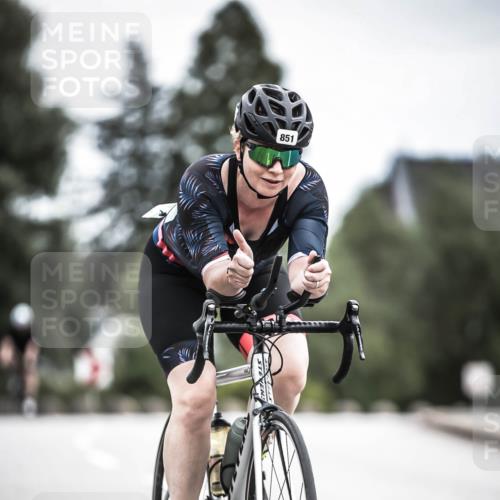 21.06.2026 - 29. Vierlanden-Triathlon H.Heesch http://msf.ph/oto/9875536 21.06.2026 12:23:12 Radfahren 851 meine-sportfotos.de