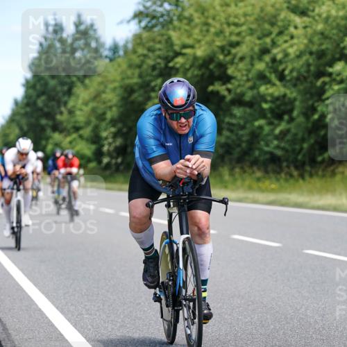 21.06.2026 - Viking Triathlon Michael Burmester http://msf.ph/oto/9875543 21.06.2026 12:52:30 Radfahren 63, 64, 75, 87, 89, 95, 118, 162, 198, 252, 411, 459, 460, 464, 490, 522, 552, 619 meine-sportfotos.de