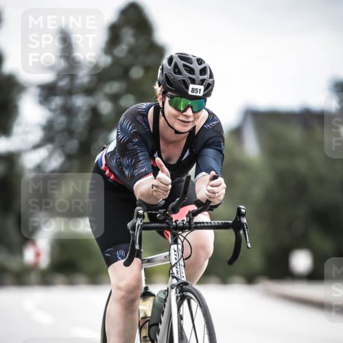 21.06.2026 - 29. Vierlanden-Triathlon H.Heesch http://msf.ph/oto/9875544 21.06.2026 12:23:12 Radfahren 851 meine-sportfotos.de