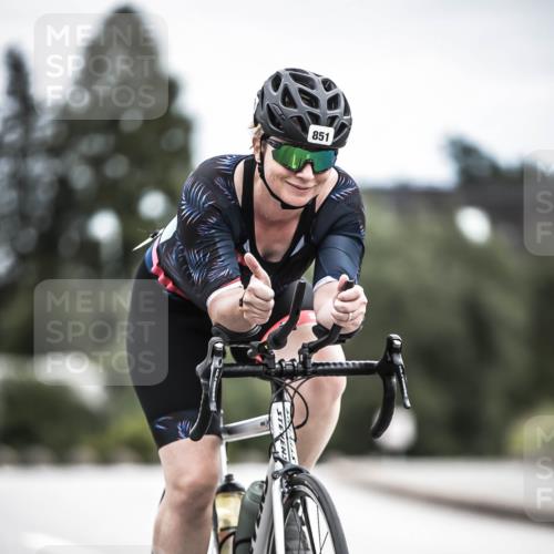 21.06.2026 - 29. Vierlanden-Triathlon H.Heesch http://msf.ph/oto/9875554 21.06.2026 12:23:12 Radfahren 851 meine-sportfotos.de