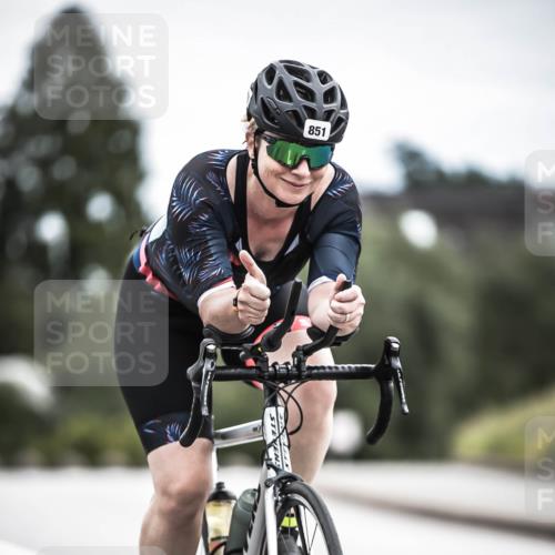 21.06.2026 - 29. Vierlanden-Triathlon H.Heesch http://msf.ph/oto/9875560 21.06.2026 12:23:12 Radfahren 851 meine-sportfotos.de