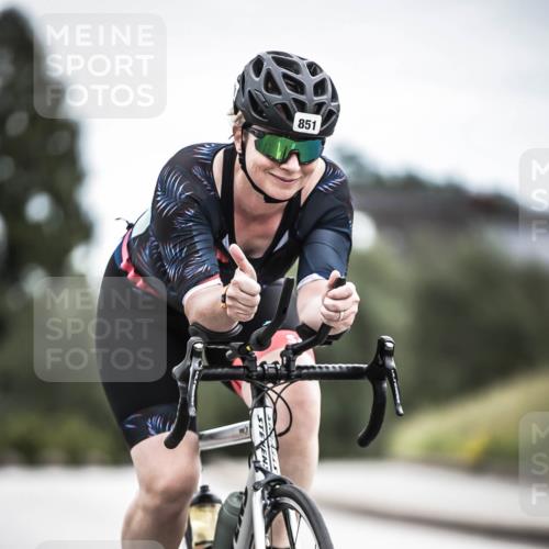 21.06.2026 - 29. Vierlanden-Triathlon H.Heesch http://msf.ph/oto/9875565 21.06.2026 12:23:13 Radfahren 851 meine-sportfotos.de