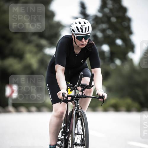 21.06.2026 - 29. Vierlanden-Triathlon H.Heesch http://msf.ph/oto/9875585 21.06.2026 12:23:20 Radfahren 864 meine-sportfotos.de