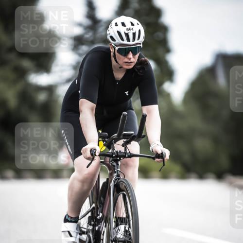 21.06.2026 - 29. Vierlanden-Triathlon H.Heesch http://msf.ph/oto/9875595 21.06.2026 12:23:20 Radfahren 864 meine-sportfotos.de