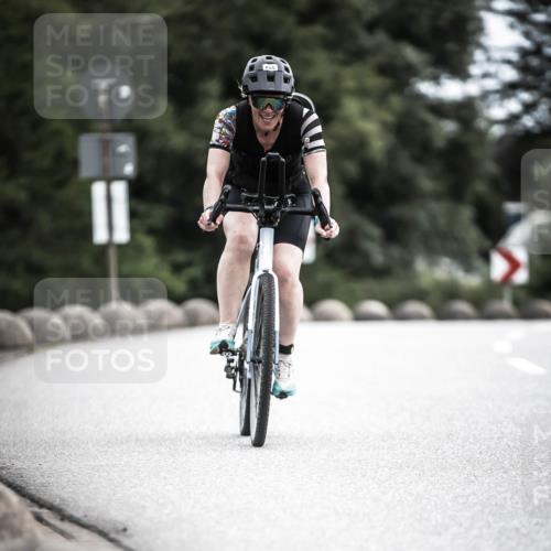21.06.2026 - 29. Vierlanden-Triathlon H.Heesch http://msf.ph/oto/9875633 21.06.2026 12:24:00 Radfahren 720, 780, 855 meine-sportfotos.de