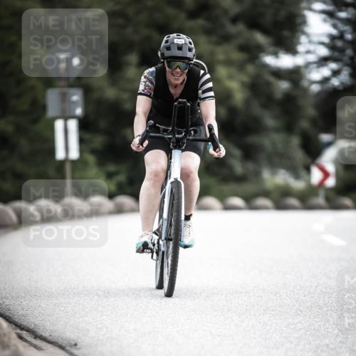 21.06.2026 - 29. Vierlanden-Triathlon H.Heesch http://msf.ph/oto/9875640 21.06.2026 12:24:00 Radfahren 720, 780, 855 meine-sportfotos.de