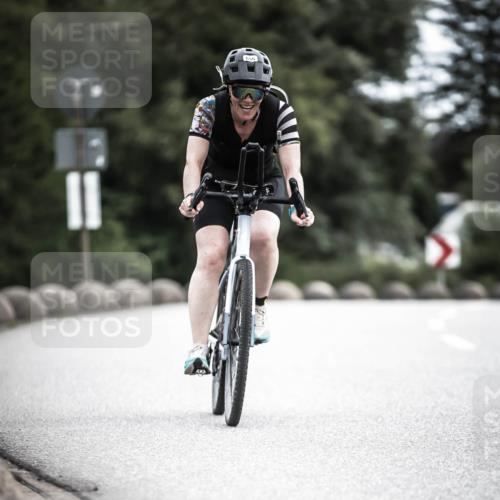 21.06.2026 - 29. Vierlanden-Triathlon H.Heesch http://msf.ph/oto/9875645 21.06.2026 12:24:00 Radfahren 720, 780, 855 meine-sportfotos.de