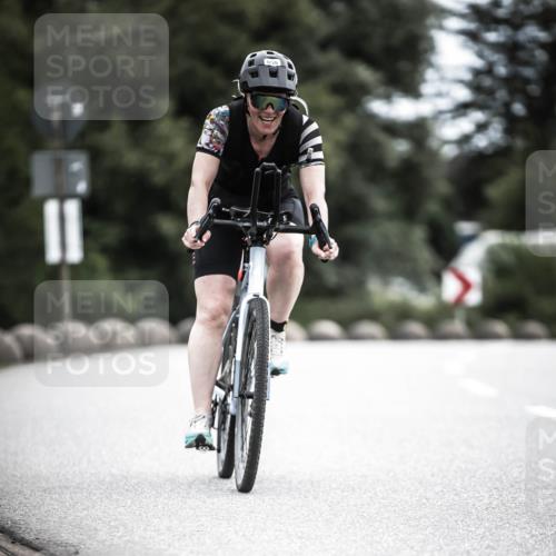 21.06.2026 - 29. Vierlanden-Triathlon H.Heesch http://msf.ph/oto/9875652 21.06.2026 12:24:00 Radfahren 720, 780, 855 meine-sportfotos.de