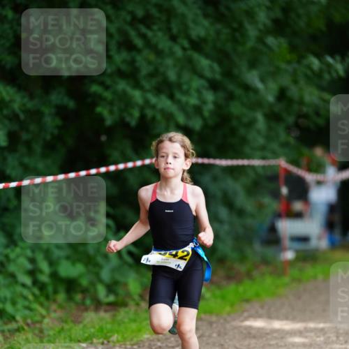 21.06.2026 - 29. Vierlanden-Triathlon LAZAROV Photography http://msf.ph/oto/9875653 21.06.2026 15:14:59 Laufen 42 meine-sportfotos.de