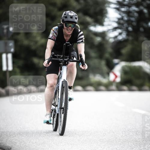 21.06.2026 - 29. Vierlanden-Triathlon H.Heesch http://msf.ph/oto/9875661 21.06.2026 12:24:00 Radfahren 720, 780, 855 meine-sportfotos.de