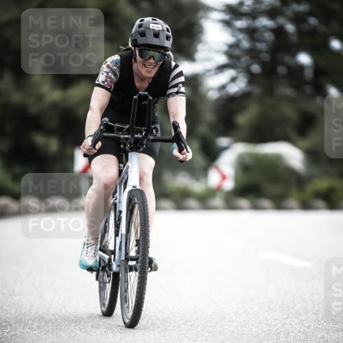 21.06.2026 - 29. Vierlanden-Triathlon H.Heesch http://msf.ph/oto/9875677 21.06.2026 12:24:00 Radfahren 720, 780, 855 meine-sportfotos.de