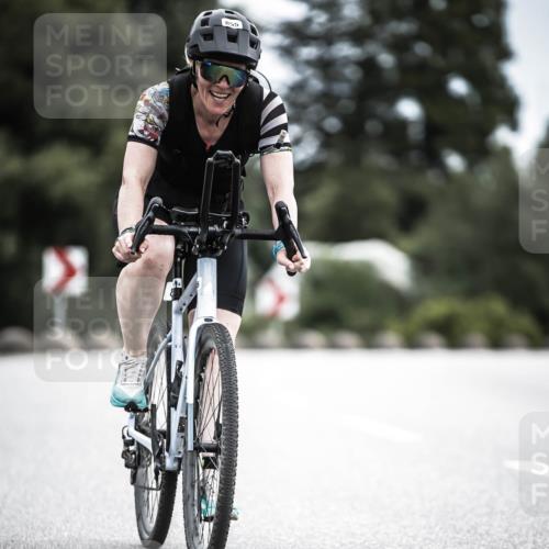 21.06.2026 - 29. Vierlanden-Triathlon H.Heesch http://msf.ph/oto/9875695 21.06.2026 12:24:00 Radfahren 720, 780, 855 meine-sportfotos.de