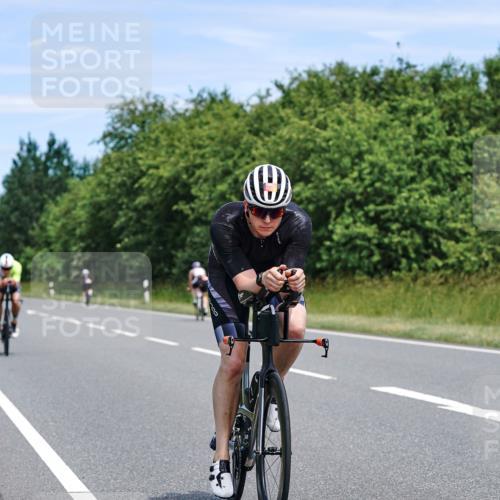 21.06.2026 - Viking Triathlon Michael Burmester http://msf.ph/oto/9875717 21.06.2026 12:52:43 Radfahren 75, 118, 269, 275, 302, 460, 484, 490, 552 meine-sportfotos.de