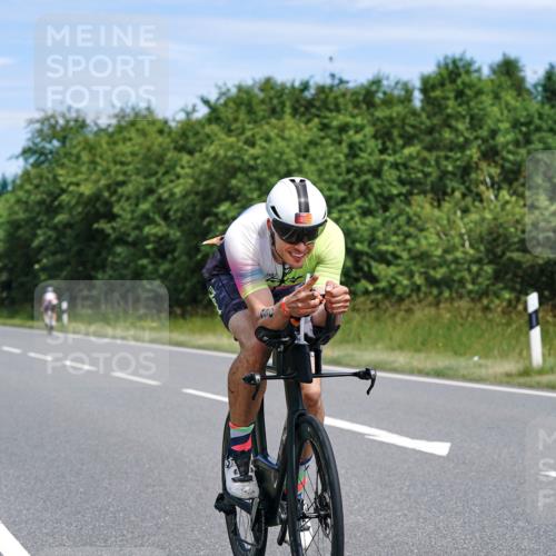 21.06.2026 - Viking Triathlon Michael Burmester http://msf.ph/oto/9875734 21.06.2026 12:52:45 Radfahren 75, 118, 269, 275, 302, 382, 460, 484, 490 meine-sportfotos.de