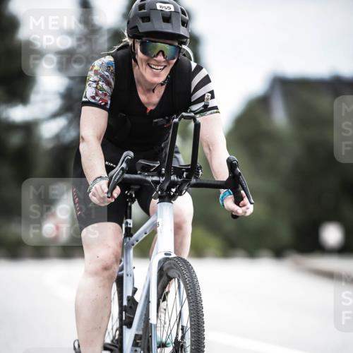 21.06.2026 - 29. Vierlanden-Triathlon H.Heesch http://msf.ph/oto/9875736 21.06.2026 12:24:01 Radfahren 780, 855 meine-sportfotos.de
