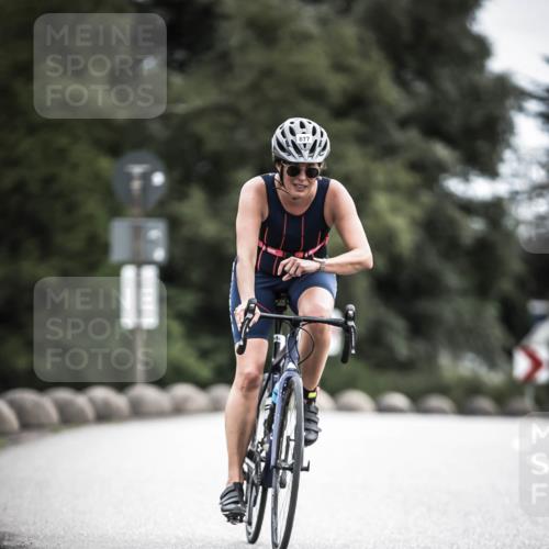 21.06.2026 - 29. Vierlanden-Triathlon H.Heesch http://msf.ph/oto/9875742 21.06.2026 12:27:49 Radfahren 635, 683, 877, 924, 956 meine-sportfotos.de