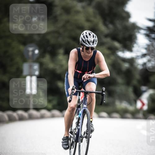 21.06.2026 - 29. Vierlanden-Triathlon H.Heesch http://msf.ph/oto/9875753 21.06.2026 12:27:49 Radfahren 635, 683, 877, 924, 956 meine-sportfotos.de