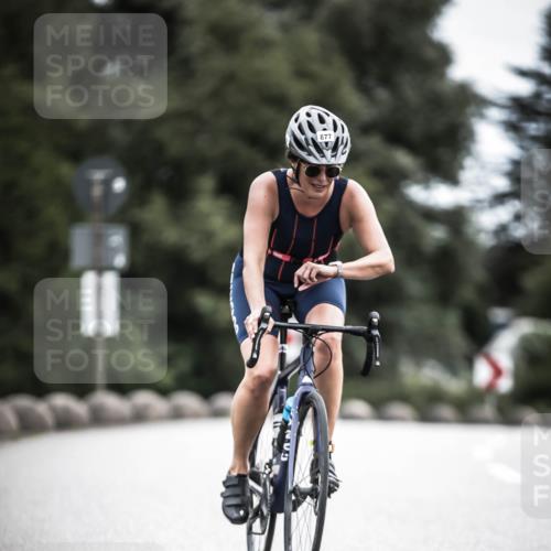 21.06.2026 - 29. Vierlanden-Triathlon H.Heesch http://msf.ph/oto/9875757 21.06.2026 12:27:49 Radfahren 635, 683, 877, 924, 956 meine-sportfotos.de