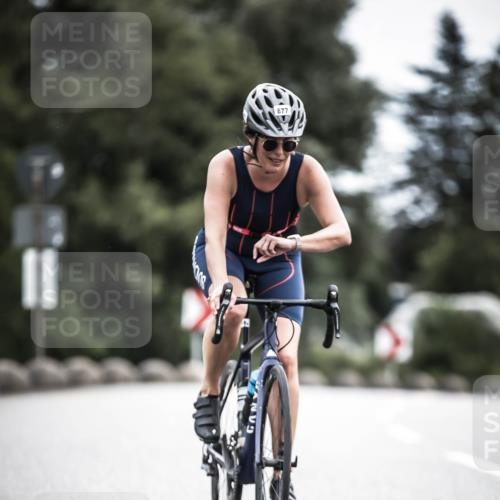 21.06.2026 - 29. Vierlanden-Triathlon H.Heesch http://msf.ph/oto/9875770 21.06.2026 12:27:49 Radfahren 635, 683, 877, 924, 956 meine-sportfotos.de